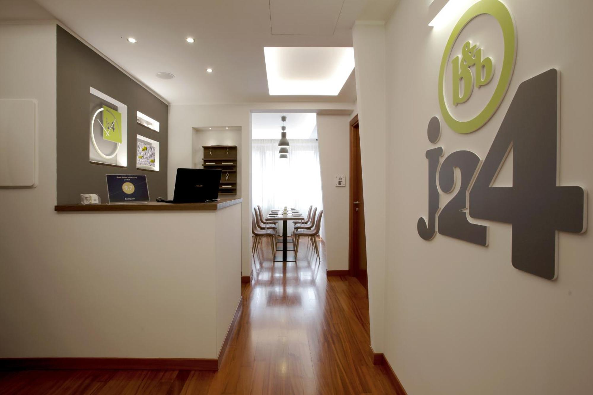 J24 B&B Roma Dış mekan fotoğraf